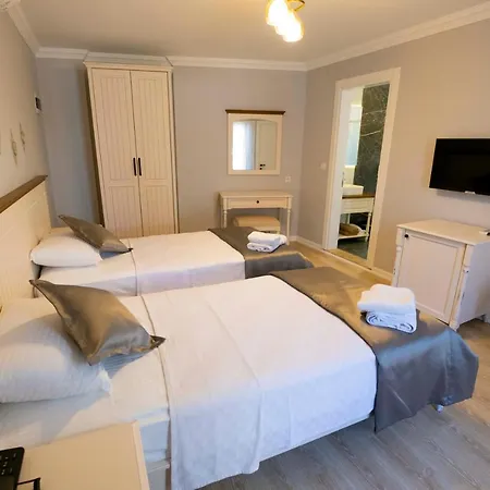 Icarus Cesme