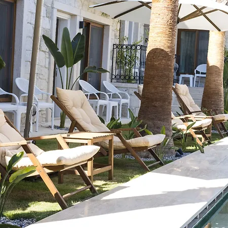 ıcarus Otel
