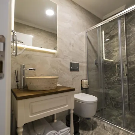 ıcarus Otel Alaçatı